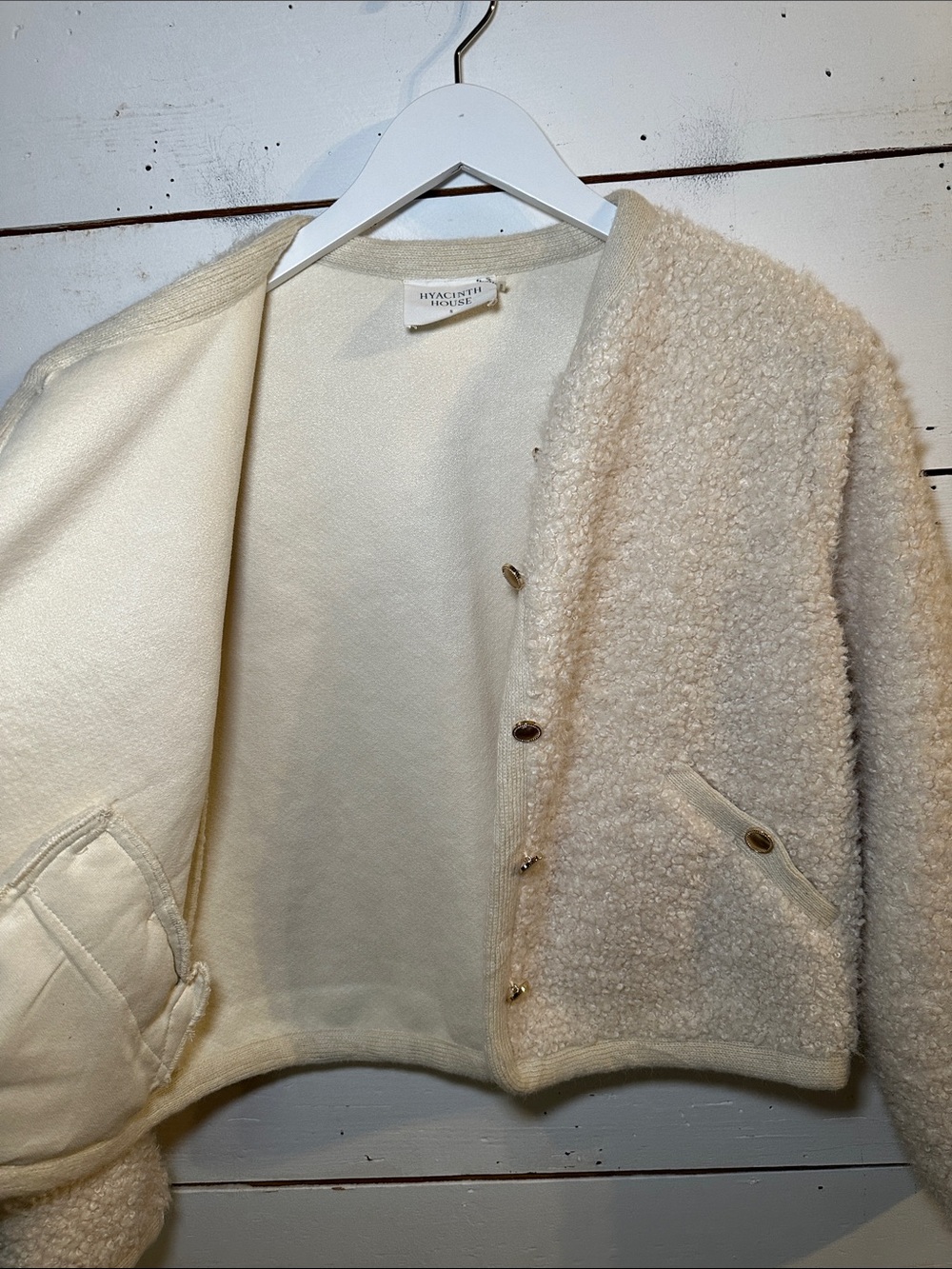 Tuckernuck Hyacinth House Cream Sherpa Cameron Jacket Gold Button - Picture 8 of 14